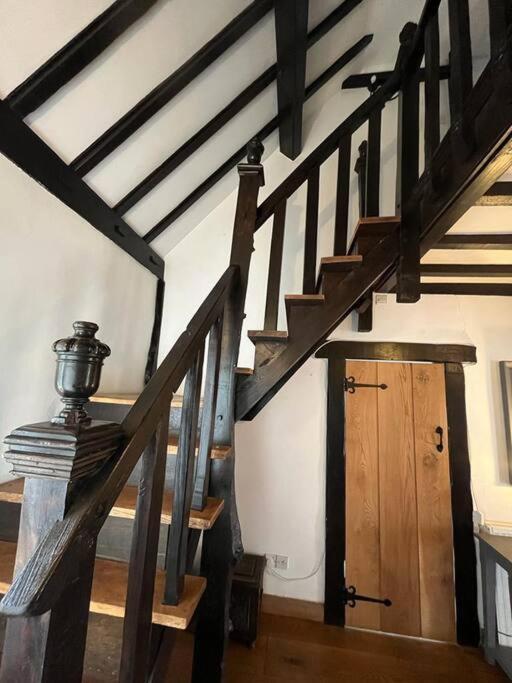Brownhills Villa Eaton  Ngoại thất bức ảnh